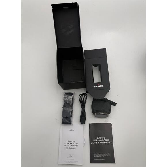 SUUNTO Digital Watch Black Rubber Strap With Charger & Box Tested Working main image 4